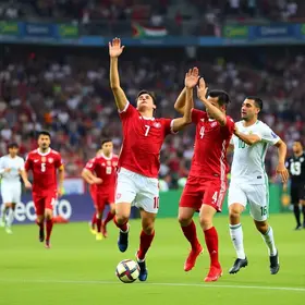 Canadá marca gol da vitória nos acréscimos