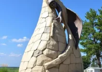 From Stone to Art